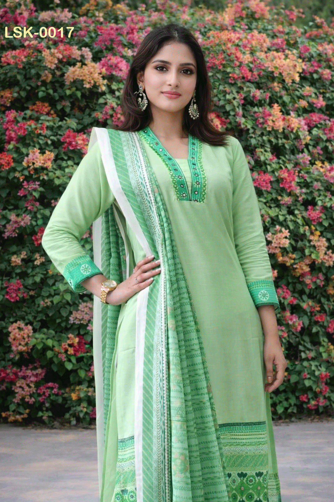 Lady's Salwar Kameez