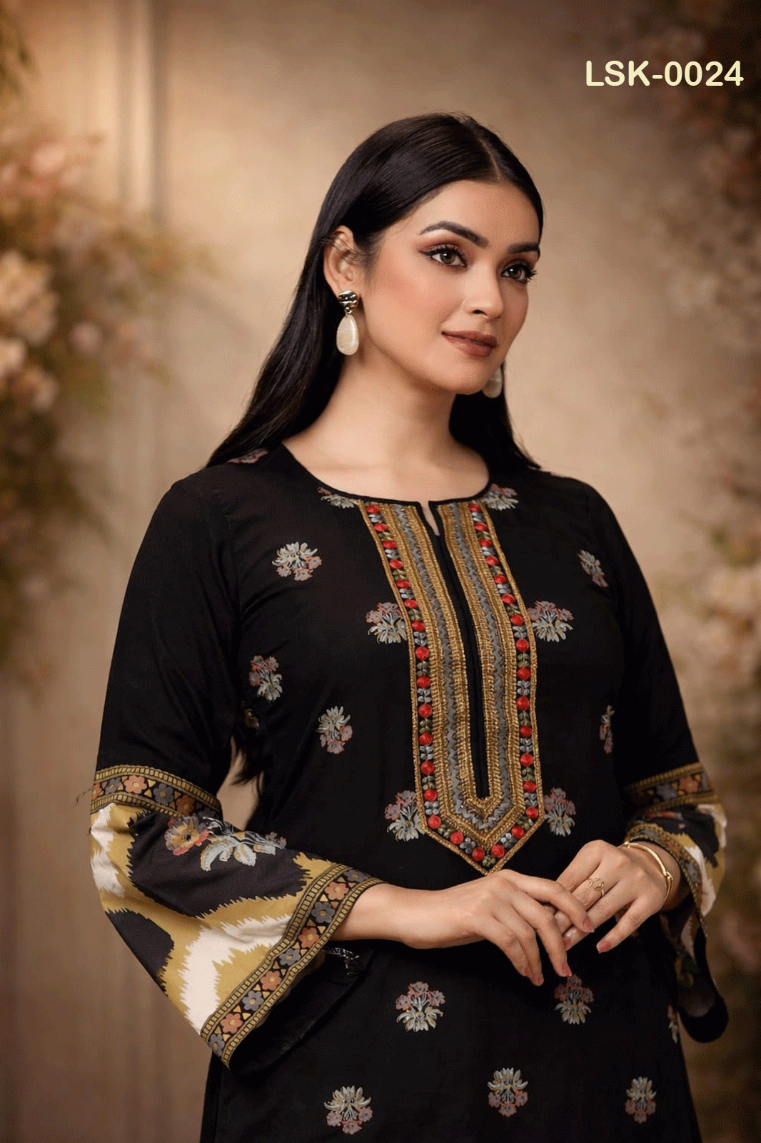 Lady's Salwar Kameez